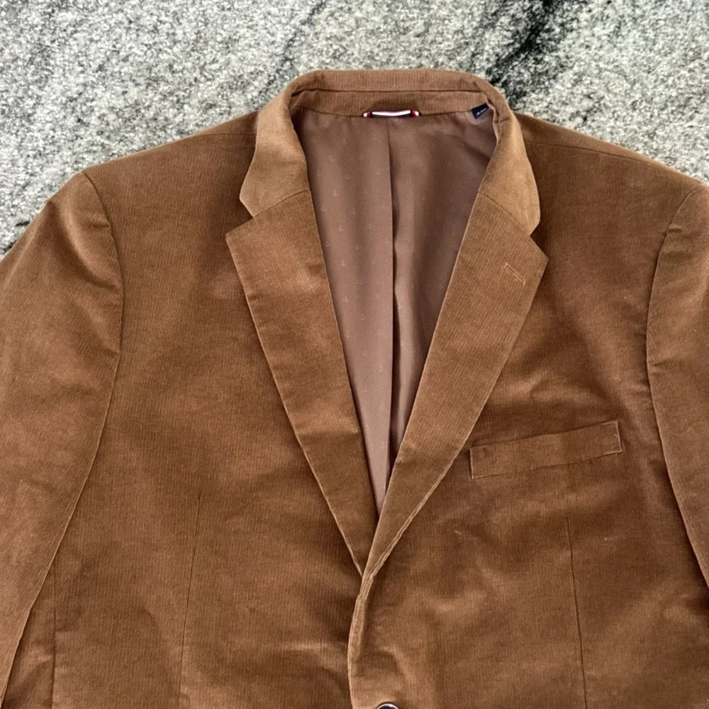 Tommy Hilfiger Velvet Blazer Jacket Men's 44 Regular  Modern Brown With Patches